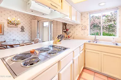 7337 E Montebello Avenue, Scottsdale, AZ 85250 - Photo 13