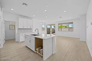 15788 W Georgia Dr W, Surprise, AZ 85379 - Photo 13