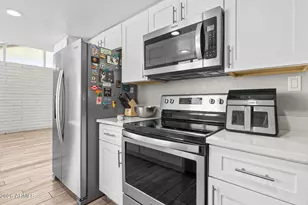 3837 W Becker Ln, Phoenix, AZ 85029 - Photo 19