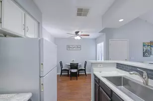 533 W Guadalupe Rd, Mesa, AZ 85210 - Photo 13