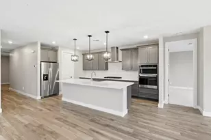 7757 N 78th Dr, Glendale, AZ 85303 - Photo 7
