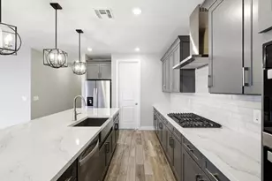 7757 N 78th Dr, Glendale, AZ 85303 - Photo 3