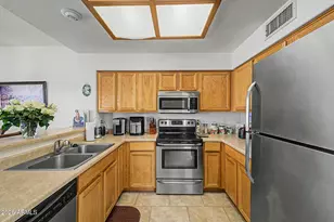20030 N 14th Ave, Phoenix, AZ 85027 - Photo 17