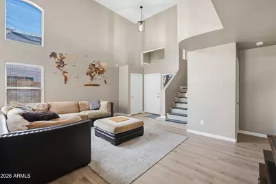 18805 N 39th Way, Phoenix, AZ 85050 - Photo 3