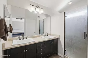 18805 N 39th Way, Phoenix, AZ 85050 - Photo 11