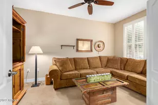 2425 W Bronco Butte Trl, Phoenix, AZ 85085 - Photo 11