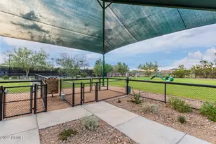 2425 W Bronco Butte Trl, Phoenix, AZ 85085 - Photo 31