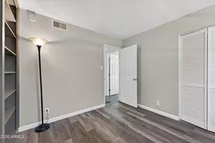 713 E Alameda Dr, Tempe, AZ 85282 - Photo 23