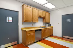 4750 N Central Ave, Phoenix, AZ 85012 - Photo 37