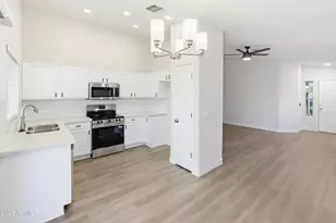 14947 W Acapulco Ln, Surprise, AZ 85379 - Photo 5