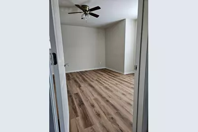 2204 W Le Marche Avenue, Phoenix, AZ 85023 - Photo 3
