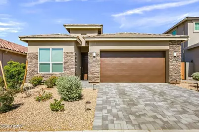 21926 N 61st Way, Phoenix, AZ 85054 - Photo 1