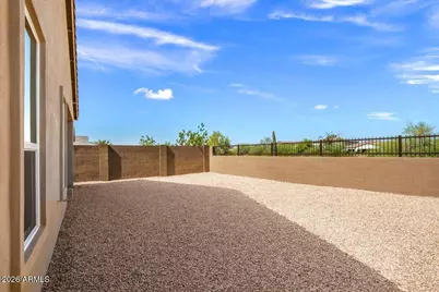 21926 N 61st Way, Phoenix, AZ 85054 - Photo 31