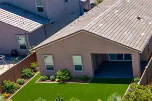 21926 N 61st Wy, Phoenix, AZ 85054 - Photo 29