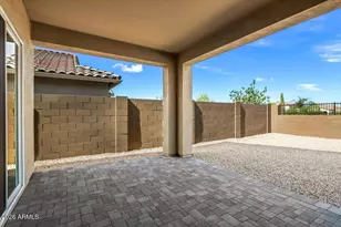 21926 N 61st Wy, Phoenix, AZ 85054 - Photo 27