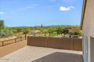 21926 N 61st Wy, Phoenix, AZ 85054 - Photo 29