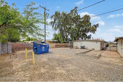 13865 W Claremont Street, Litchfield Park, AZ 85340 - Photo 11