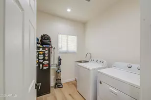 25037 W Chaparosa Wy, Wittmann, AZ 85361 - Photo 43