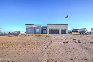25037 W Chaparosa Wy, Wittmann, AZ 85361 - Photo 9