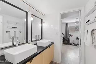 5525 E Thomas Rd, Phoenix, AZ 85018 - Photo 9
