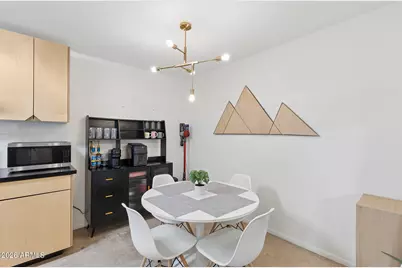 5525 E Thomas Road #R9, Phoenix, AZ 85018 - Photo 15