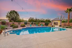 15238 W Becker Ln, Surprise, AZ 85379 - Photo 25