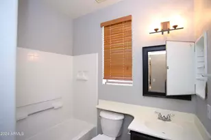 2840 S Miller Dr, Chandler, AZ 85286 - Photo 57