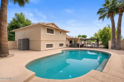8621 E Weldon Avenue, Scottsdale, AZ 85251 - Photo 5