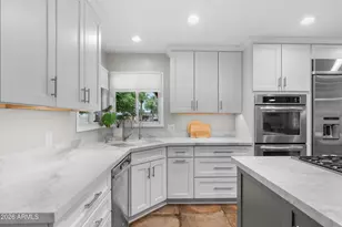 8621 E Weldon Ave, Scottsdale, AZ 85251 - Photo 13
