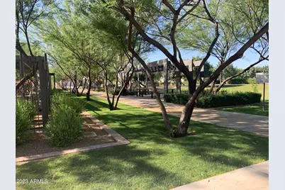 2029 W Kinfield Trail, Phoenix, AZ 85085 - Photo 23