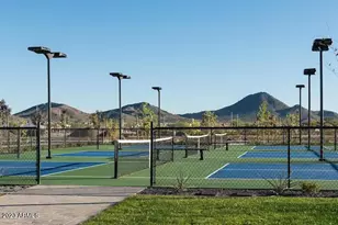 2029 W Kinfield Trail, Phoenix, AZ 85085 - Photo 9