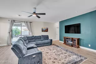 1723 W Loemann Dr, San Tan Valley, AZ 85144 - Photo 9
