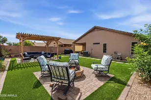 42586 W Michaels Dr, Maricopa, AZ 85138 - Photo 5