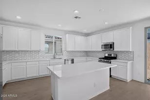 14616 W Soft Wind Dr, Surprise, AZ 85387 - Photo 7