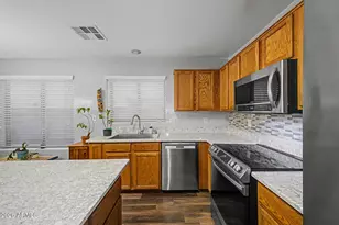 99 W Yellow Bee Dr, San Tan Valley, AZ 85143 - Photo 13