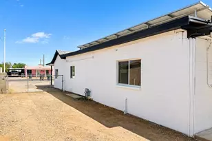 4602 S 8th St, Phoenix, AZ 85040 - Photo 9
