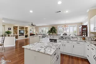 15623 W Bethesda Ct, Surprise, AZ 85374 - Photo 11
