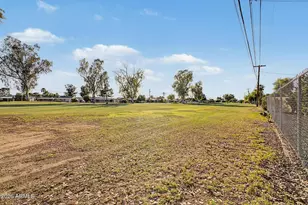 10929 W Oakmont Dr, Sun City, AZ 85351 - Photo 31