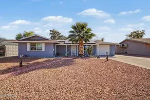 10929 W Oakmont Dr, Sun City, AZ 85351 - Photo 11