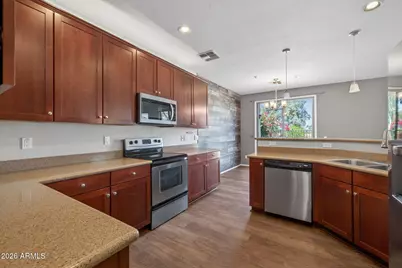 3064 E Dunbar Drive, Phoenix, AZ 85042 - Photo 3