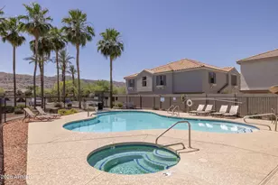 3064 E Dunbar Dr, Phoenix, AZ 85042 - Photo 31