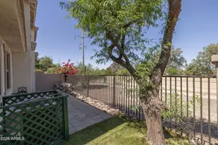 3064 E Dunbar Dr, Phoenix, AZ 85042 - Photo 29