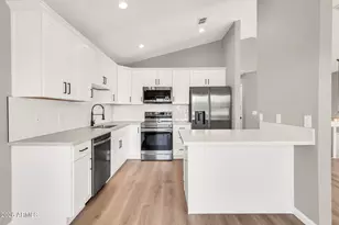 921 S Val Vista Dr, Mesa, AZ 85204 - Photo 15