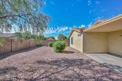 13101 W Indianola Avenue, Litchfield Park, AZ 85340 - Photo 11
