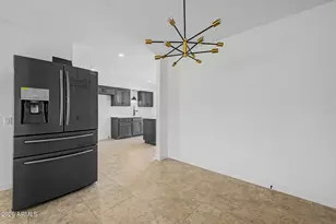9715 W Desert Hills Dr, Sun City, AZ 85351 - Photo 7
