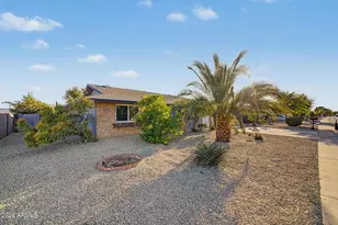 9715 W Desert Hills Dr, Sun City, AZ 85351 - Photo 3