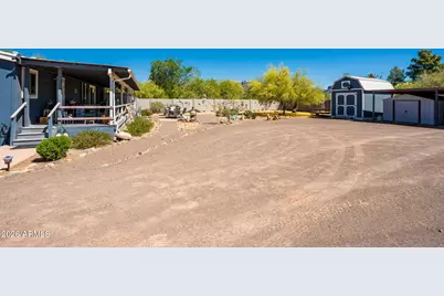 33701 S Park Lane, Black Canyon City, AZ 85324 - Photo 17