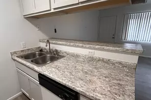 610 S Granite St, Prescott, AZ 86303 - Photo 1