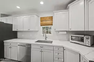 2395 W Orchid Ln, Chandler, AZ 85224 - Photo 21