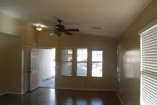 4524 S 25th Dr, Phoenix, AZ 85041 - Photo 15